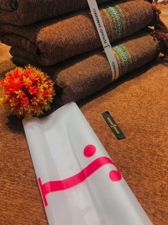 Brown Velvet Shawl for Women Winter Warm Elegant Design