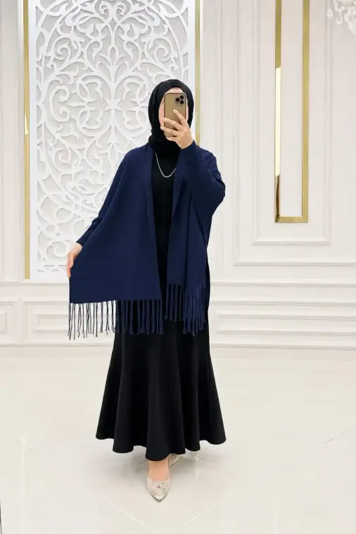 Women's Fleece Plain Cape Shawl